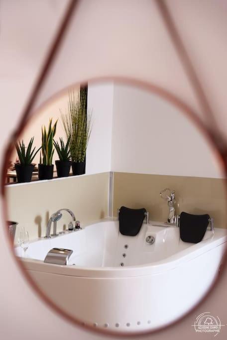 Suite Le Cocoon & Spa By Nancyintimelounge Kültér fotó