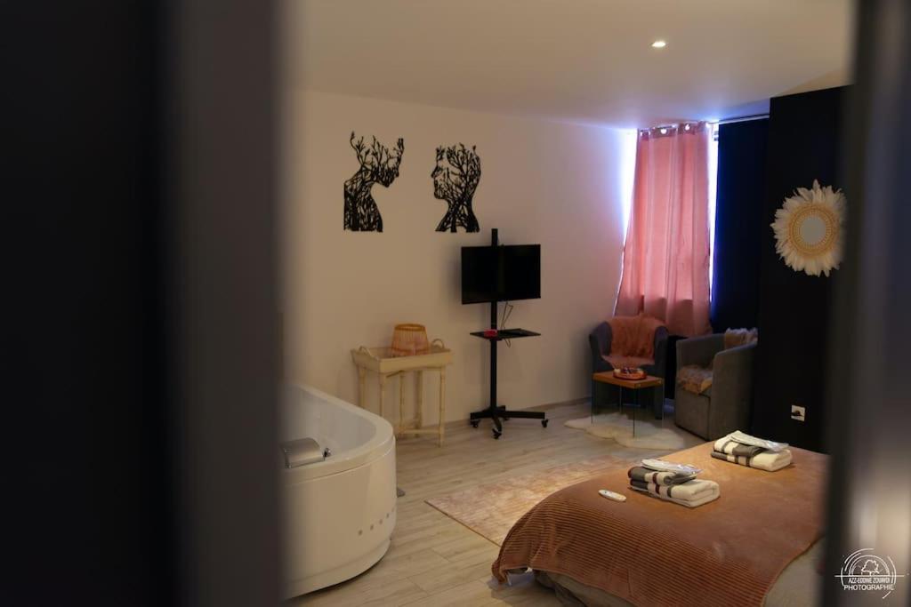 Suite Le Cocoon & Spa By Nancyintimelounge Kültér fotó